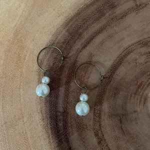 New Faux Pearls Hoop Earrings